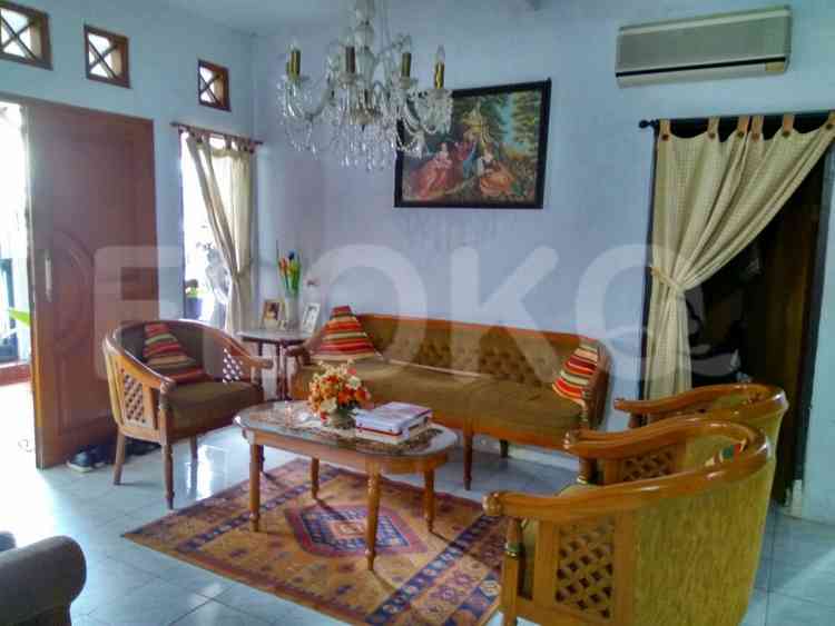 Dijual Rumah 6 BR, Luas 200 m2 di Asem Baris Tebet, Tebet 2