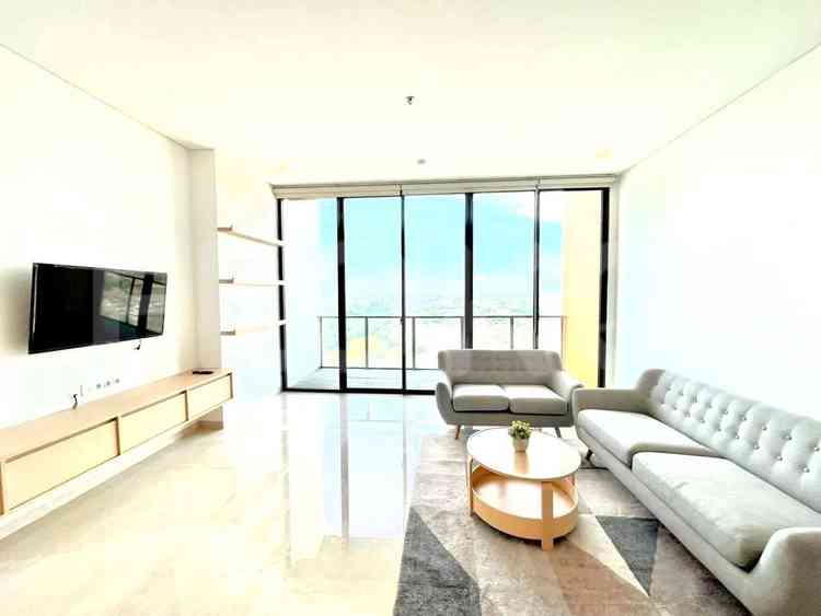 176 sqm, 25th floor, 3 BR apartment for sale in TB Simatupang 6