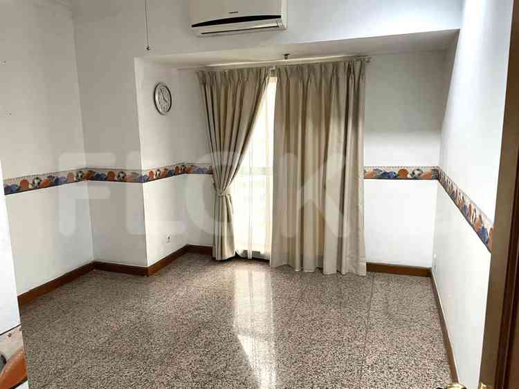 Dijual Apartemen 4 BR, Lantai 22, Luas 222 m2 di Karet Tengsin 2