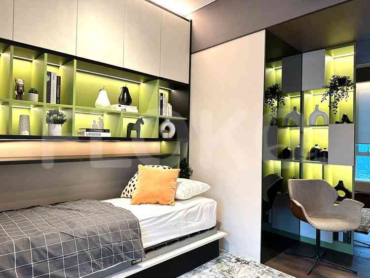 Dijual Apartemen 3 BR, Lantai 11, Luas 155 m2 di Kuningan 4