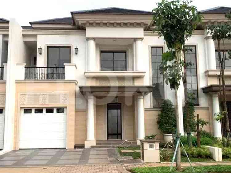 Disewakan Rumah 4 BR, Luas 225 m2 di Jl. Bumi Foresta, BSD 2