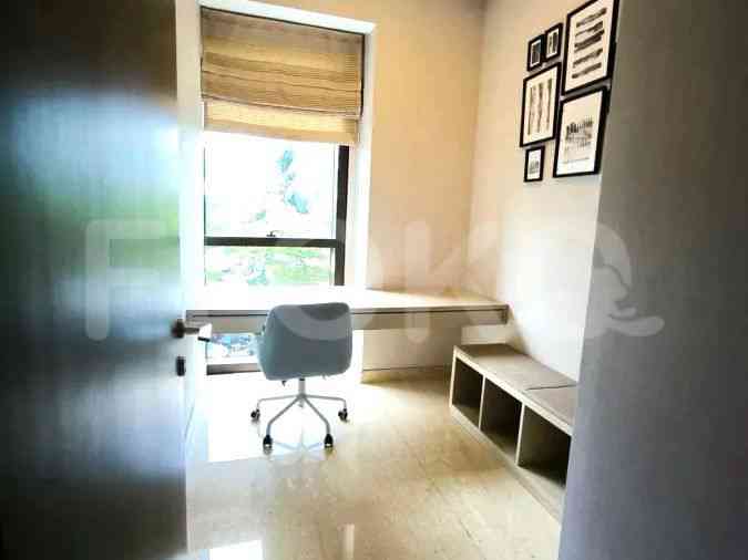 145 sqm, 10th floor, 3 BR apartment for sale in Gandaria 4