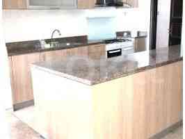 Dijual Apartemen 3 BR, Lantai 34, Luas 156 m2 di Grogol 1