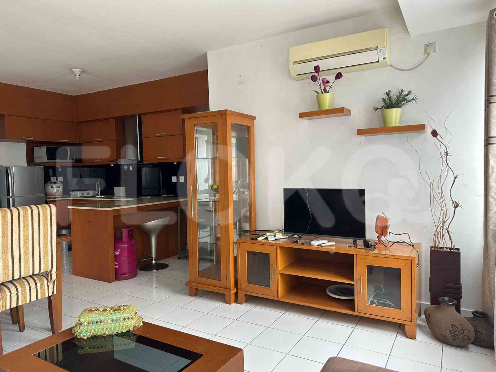 Dijual Apartemen 2 BR, Lantai 19, Luas 64 m2 di Kuningan 2