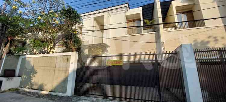 650 sqm, 5 BR house for rent in Jl. Gaharu V, Cilandak 1