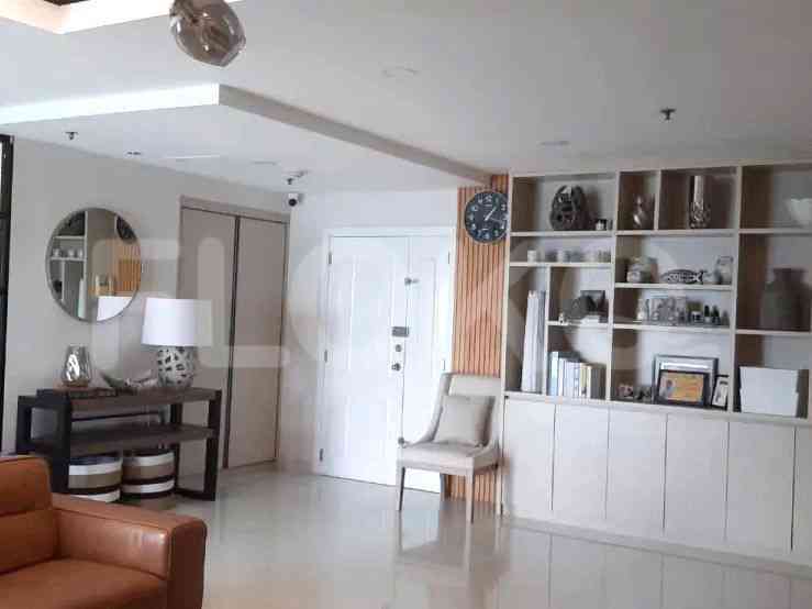 Dijual Apartemen 3 BR, Lantai 25, Luas 222 m2 di Karet Tengsin 5