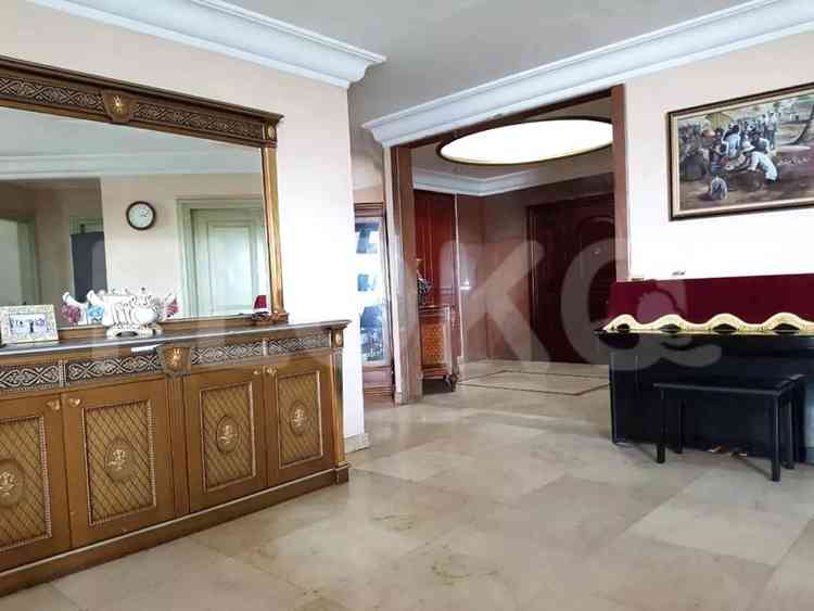 Dijual Apartemen 4 BR, Lantai 13, Luas 255 m2 di Teuku Nyak Arief 4