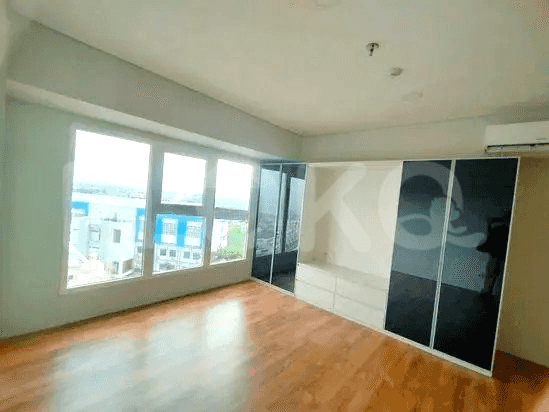 76 sqm, 7th floor, 2 BR apartment for sale in Kembangan 5