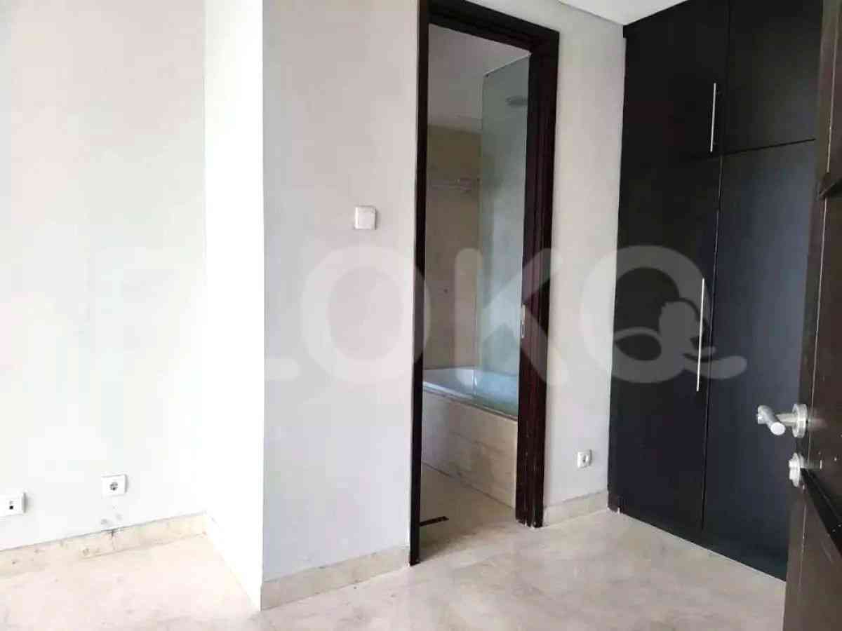 147 sqm, 20th floor, 3 BR apartment for sale in Setiabudi 1