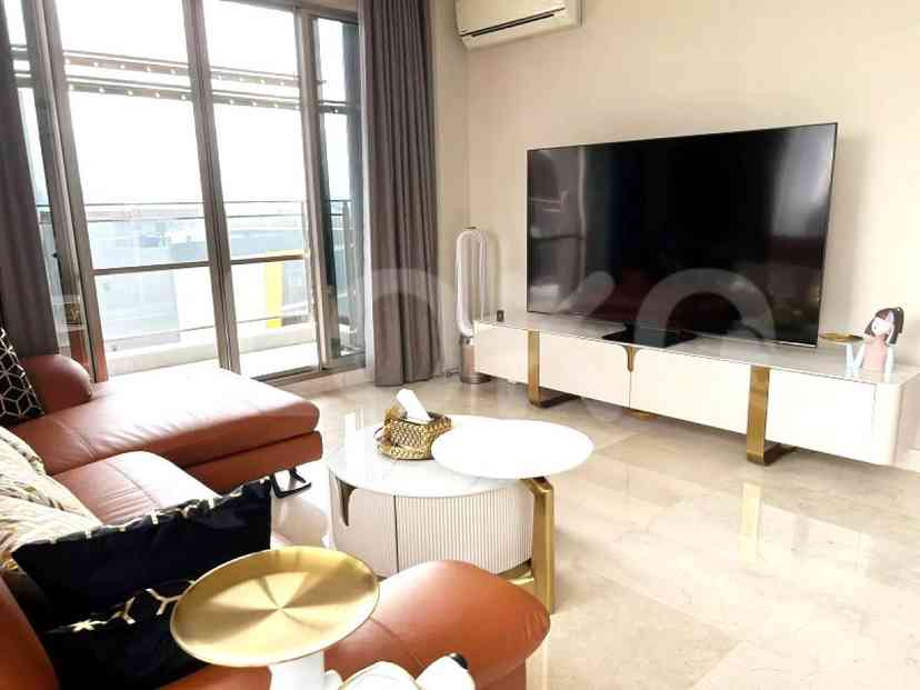 169 sqm, 10th floor, 3 BR apartment for sale in TB Simatupang 5