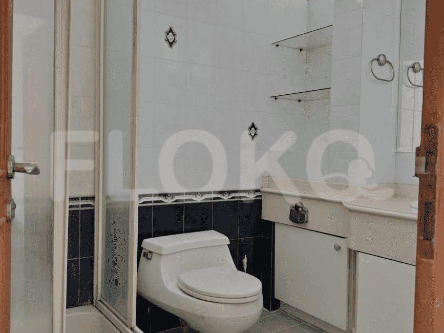 600 sqm, 4 BR house for rent in Pondok Indah 3