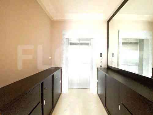 177 sqm, 10th floor, 2 BR apartment for sale in Gandaria 7