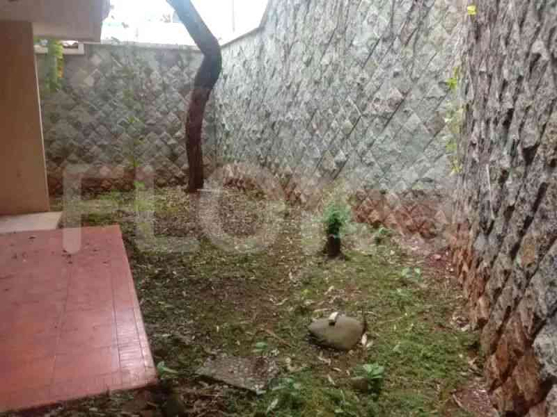 200 sqm, 5 BR house for sale in Jl. Loka Indah, Pancoran 4