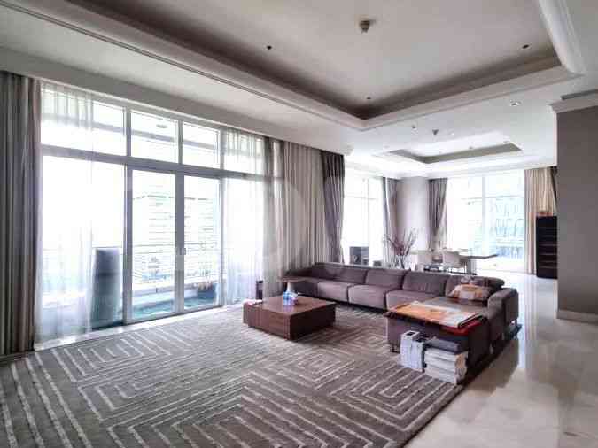 500 sqm, 10th floor, 4 BR apartment for sale in Kebayoran Baru 4