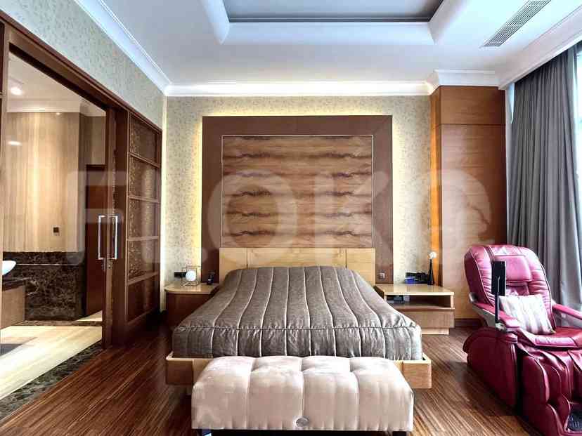 500 sqm, 15th floor, 4 BR apartment for sale in Kebayoran Baru 17