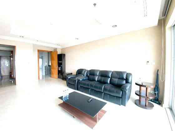 177 sqm, 10th floor, 2 BR apartment for sale in Gandaria 4