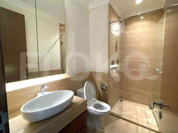 288 sqm, 17th floor, 3 BR apartment for sale in Simprug 12