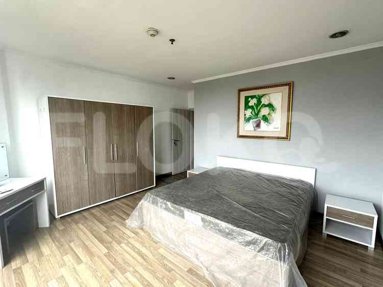 Dijual Apartemen 3 BR, Lantai 10, Luas 133 m2 di Kebayoran Baru 2