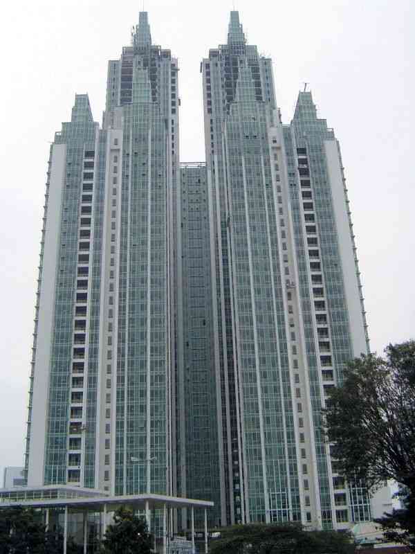 Gedung the peak apartemen