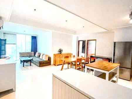 125 sqm, 28th floor, 3 BR apartment for sale in Setiabudi 5