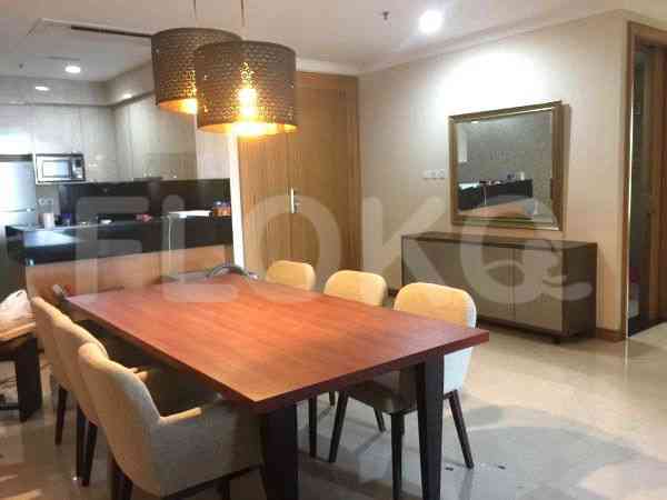 Dijual Apartemen 2 BR, Lantai 18, Luas 127 m2 di Menteng 5