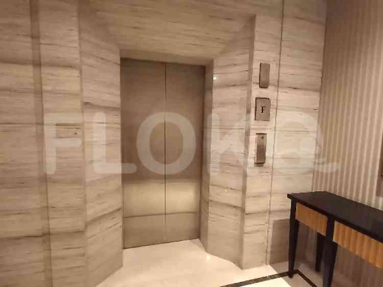 180 sqm, 27th floor, 4 BR apartment for sale in Cipete 4