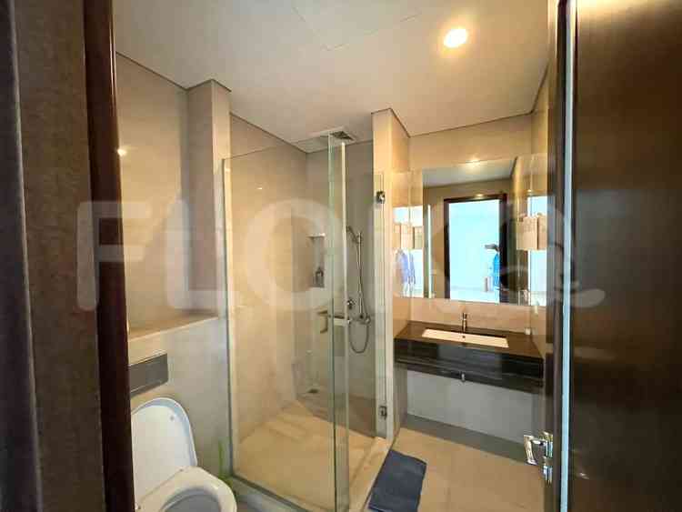 175 sqm, 25th floor, 2 BR apartment for sale in Gandaria 10