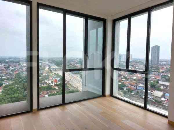 147 sqm, 10th floor, 2 BR apartment for sale in TB Simatupang 1