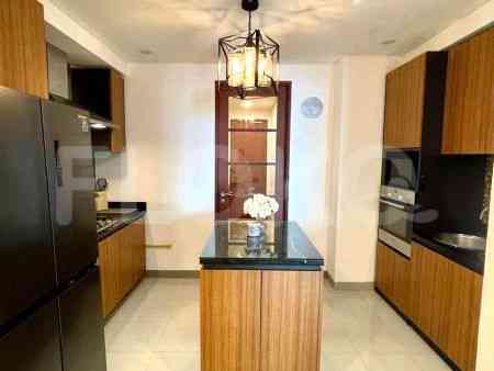 269 sqm, 17th floor, 4 BR apartment for sale in Cipete 2