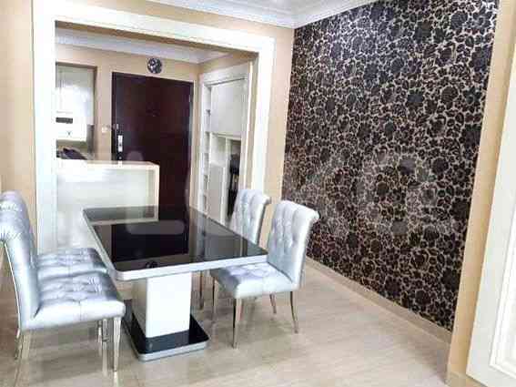 117 sqm, 30th floor, 2 BR apartment for sale in Gandaria 6