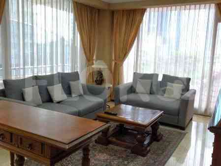 172 sqm, 4th floor, 3 BR apartment for sale in Tanah Abang 2