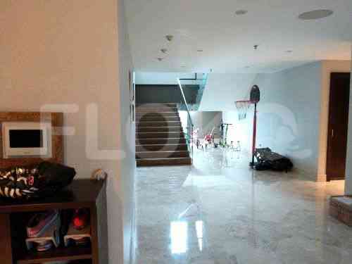 644 sqm, 24th floor, 5 BR apartment for sale in Tebet 1