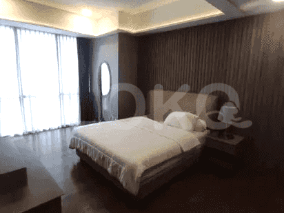 150 sqm, 7th floor, 2 BR apartment for sale in Sudirman 3