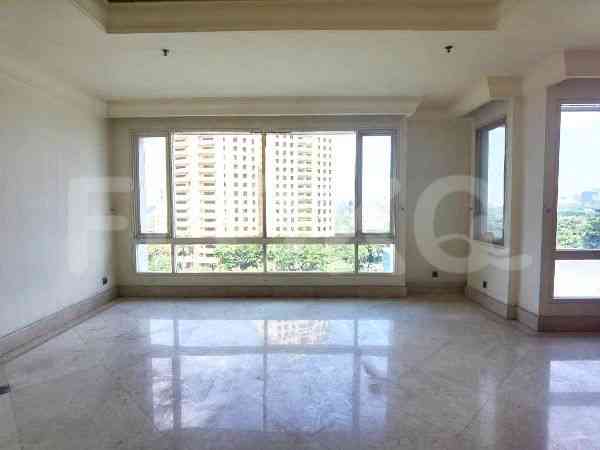 149 sqm, 8th floor, 2 BR apartment for sale in Kebayoran Baru 1