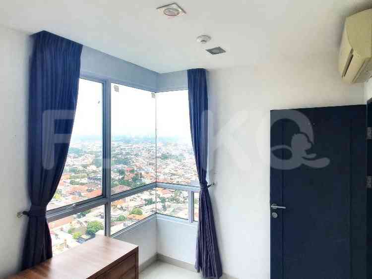 Dijual Apartemen 2 BR, Lantai 23, Luas 65 m2 di Cipete 2