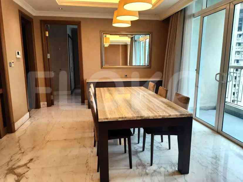 153 sqm, 12th floor, 2 BR apartment for sale in Simprug 2