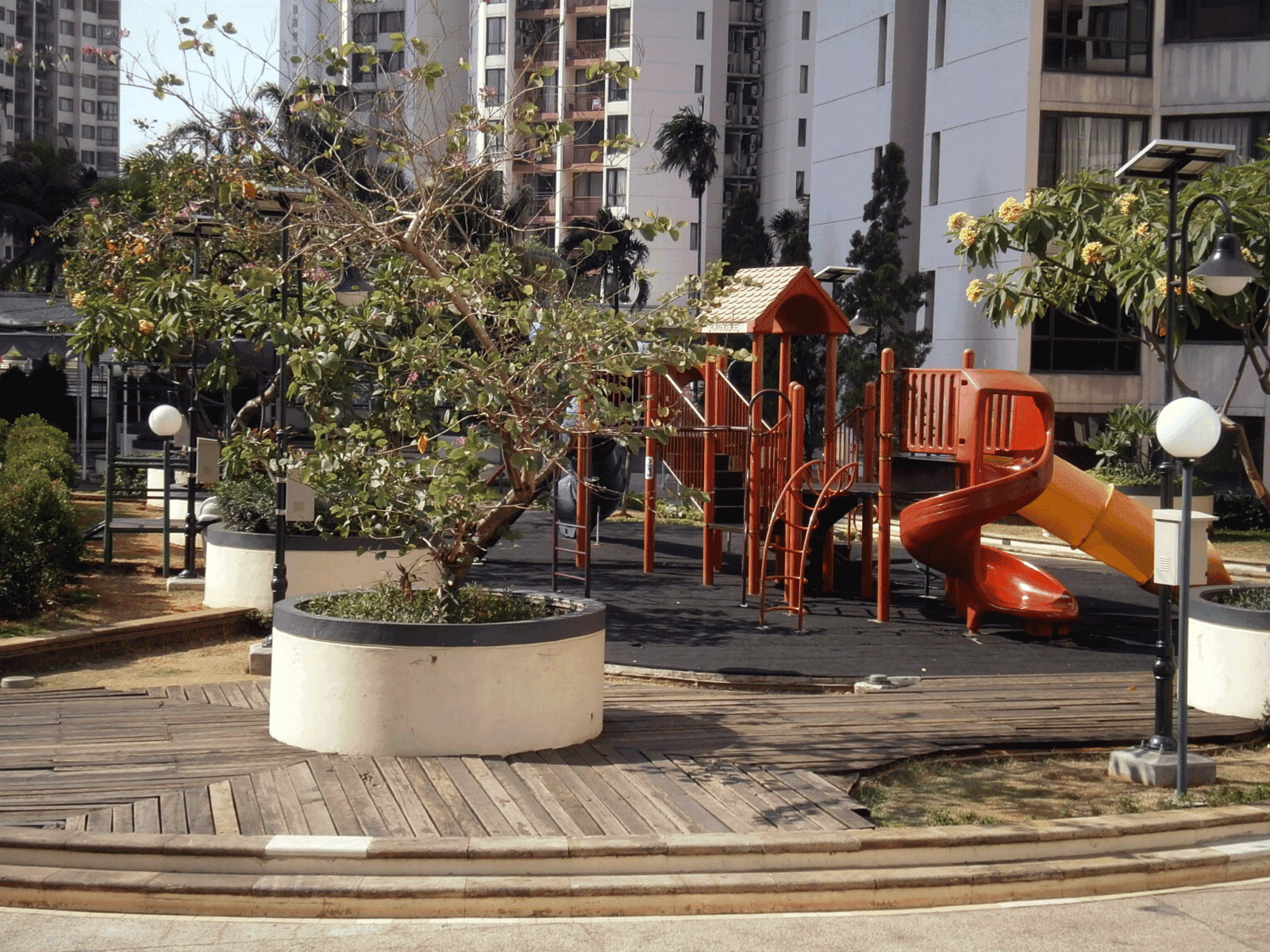 playground taman rasuna
