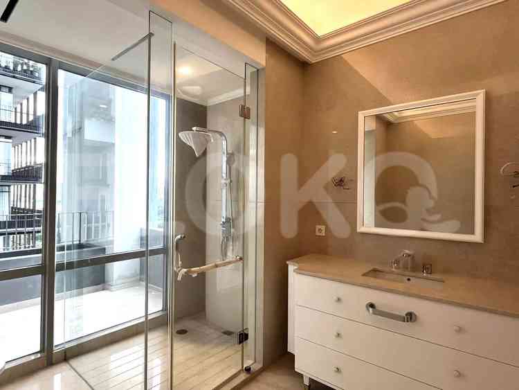 Dijual Apartemen 3 BR, Lantai 10, Luas 307 m2 di Kebayoran Baru 1