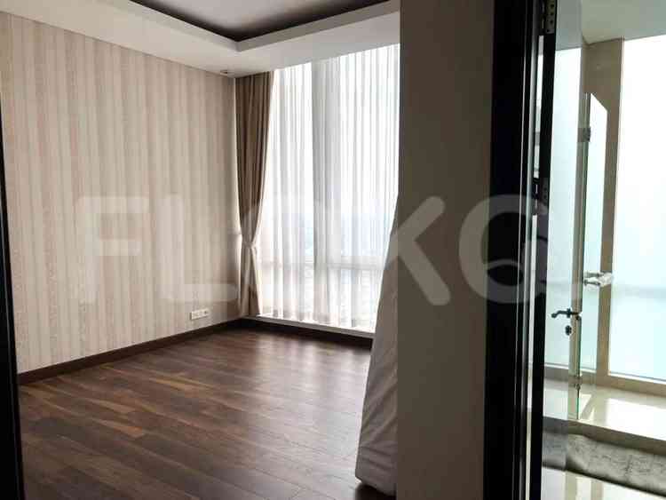 Dijual Apartemen 3 BR, Lantai 5, Luas 530 m2 di Kebayoran Lama 1