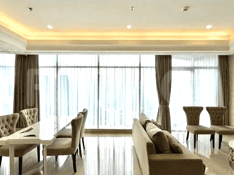 143 sqm, 29th floor, 3 BR apartment for sale in Setiabudi 1