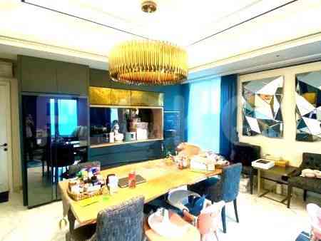 Dijual Apartemen 3 BR, Lantai 17, Luas 176 m2 di Tebet 3