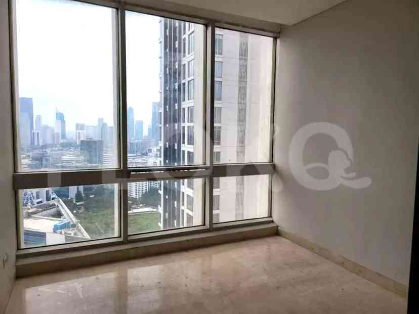 147 sqm, 1st floor, 3 BR apartment for sale in Setiabudi 2