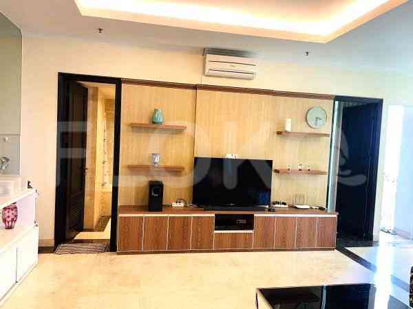 111 sqm, 17th floor, 3 BR apartment for sale in Setiabudi 3