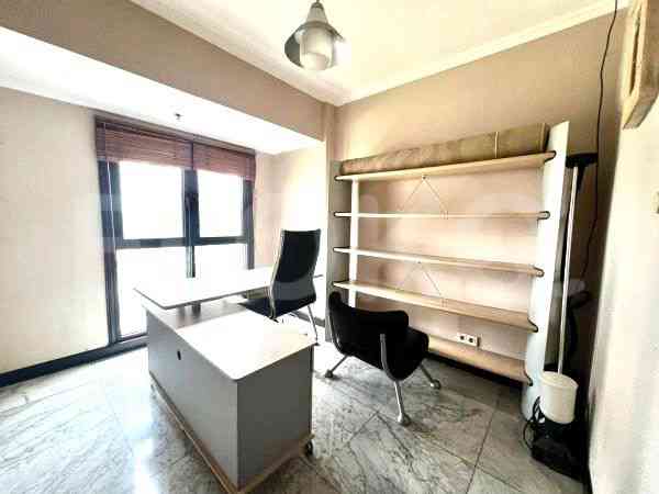 Dijual Apartemen 2 BR, Lantai 6, Luas 76 m2 di Karet Tengsin 2