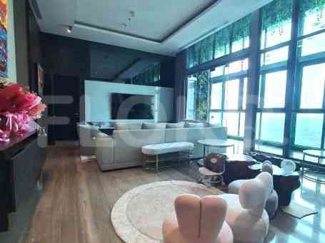 Dijual Apartemen 4 BR, Lantai 1, Luas 428 m2 di Mampang Prapatan 3