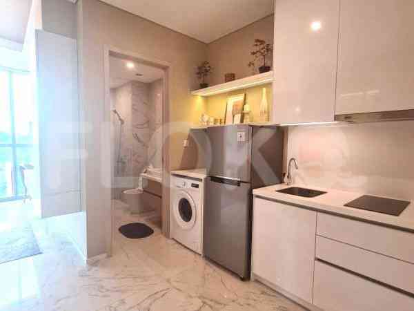 117 sqm, 26th floor, 3 BR apartment for sale in Cilandak 2