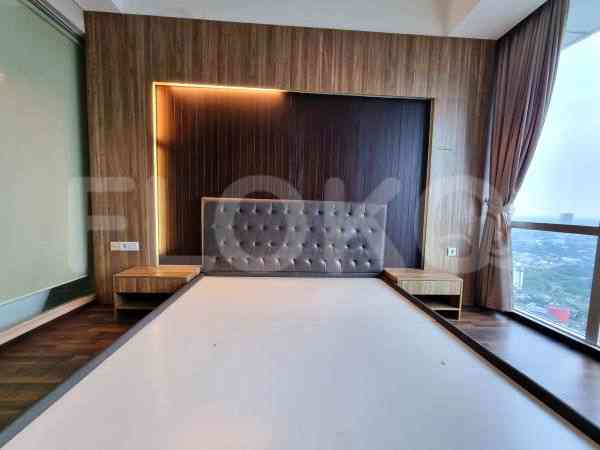 142 sqm, 39th floor, 2 BR apartment for sale in Kemang 1