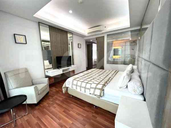 Dijual Apartemen 3 BR, Lantai 38, Luas 165 m2 di Mampang Prapatan 3