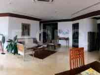 228 sqm, 7th floor, 4 BR apartment for sale in Teuku Nyak Arief 3