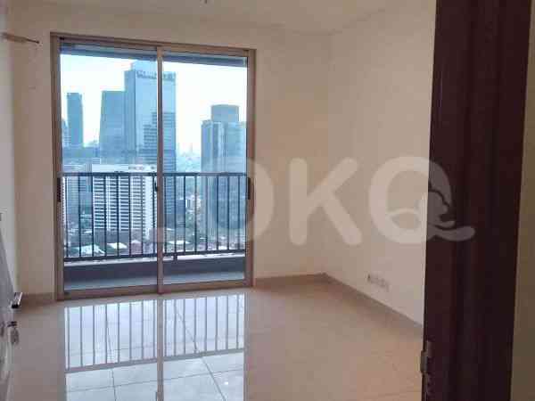 Dijual Apartemen 2 BR, Lantai 18, Luas 64 m2 di SCBD 4